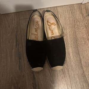 Sam Edelman Khloe Espadrilles. Black. 7. Richmom! Summer. Spain